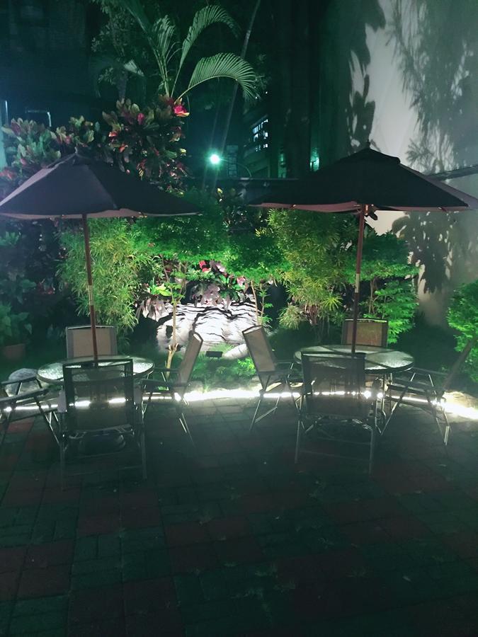 Jungle City Motel Città di Chiayi Esterno foto